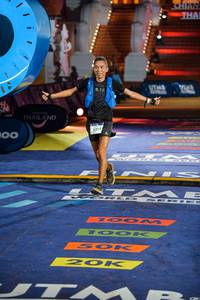 BIB: 278, 9317
                            <button type="button" onclick="openModal(22759938)" class="btn btn-primary btn-sm float-right btn-popup" data-toggle="modal" data-target=".modal-high-quality">
                        <i class="fas fa-shopping-cart"></i> Add to Cart
                    </button>
                                            <button type="button" onclick="isThisMe(22759938, true)" class="btn btn-success btn-sm float-right btn-popup btn-isme hidden" data-toggle="tooltip" data-placement="bottom" title="นี่คือรูปของคุณใช่ไหม คลิกที่นี่เพื่อเอาเข้าอัลบั้ม">
                        <i class="fas fa-plus"></i> Add to album
                    </button>
                    <button type="button" onclick="isThisMe(22759938, false)" class="btn btn-warning btn-sm float-right btn-popup btn-isnotme hidden">
                        <i class="fas fa-ban"></i> Remove from album
                    </button>